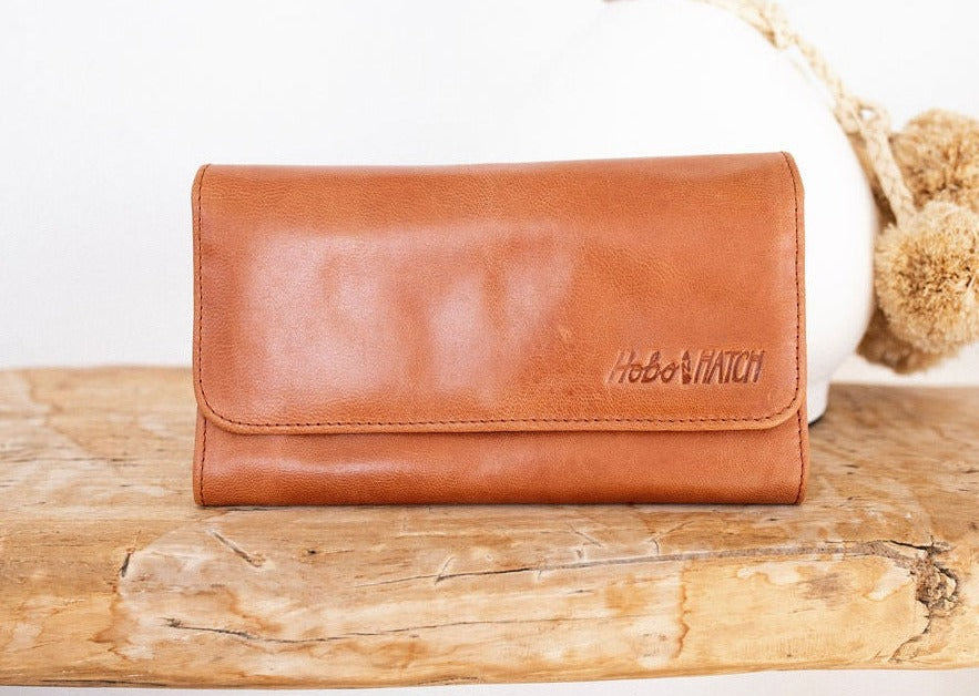 HOBO International distressed leather wallet | Leather wallet, Distressed  leather, Leather